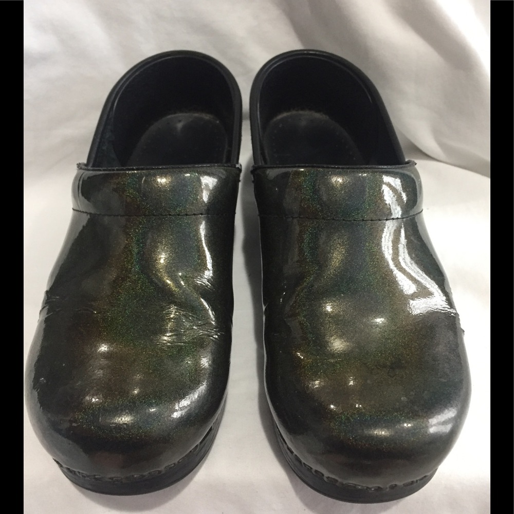 Dansko 36 6 Grey Prism Clogs